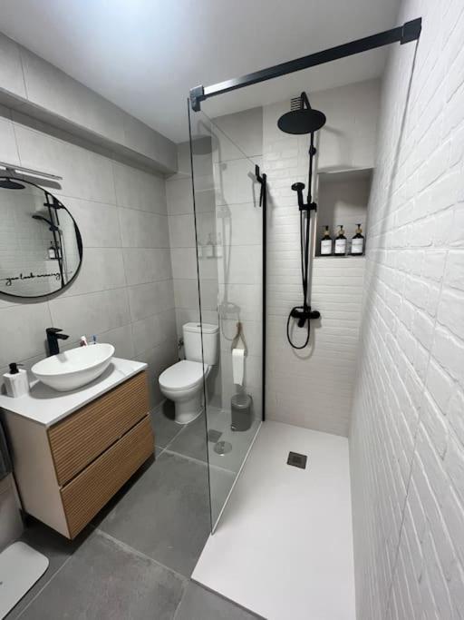 Piso Recien Reformado En El Centro De Santander, Zona Estaciones Διαμέρισμα Εξωτερικό φωτογραφία