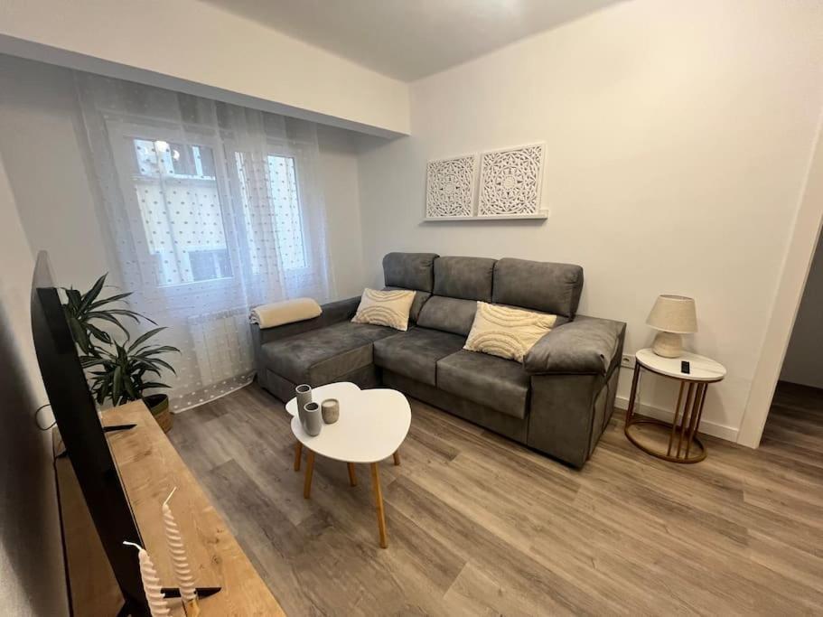 Piso Recien Reformado En El Centro De Santander, Zona Estaciones Διαμέρισμα Εξωτερικό φωτογραφία